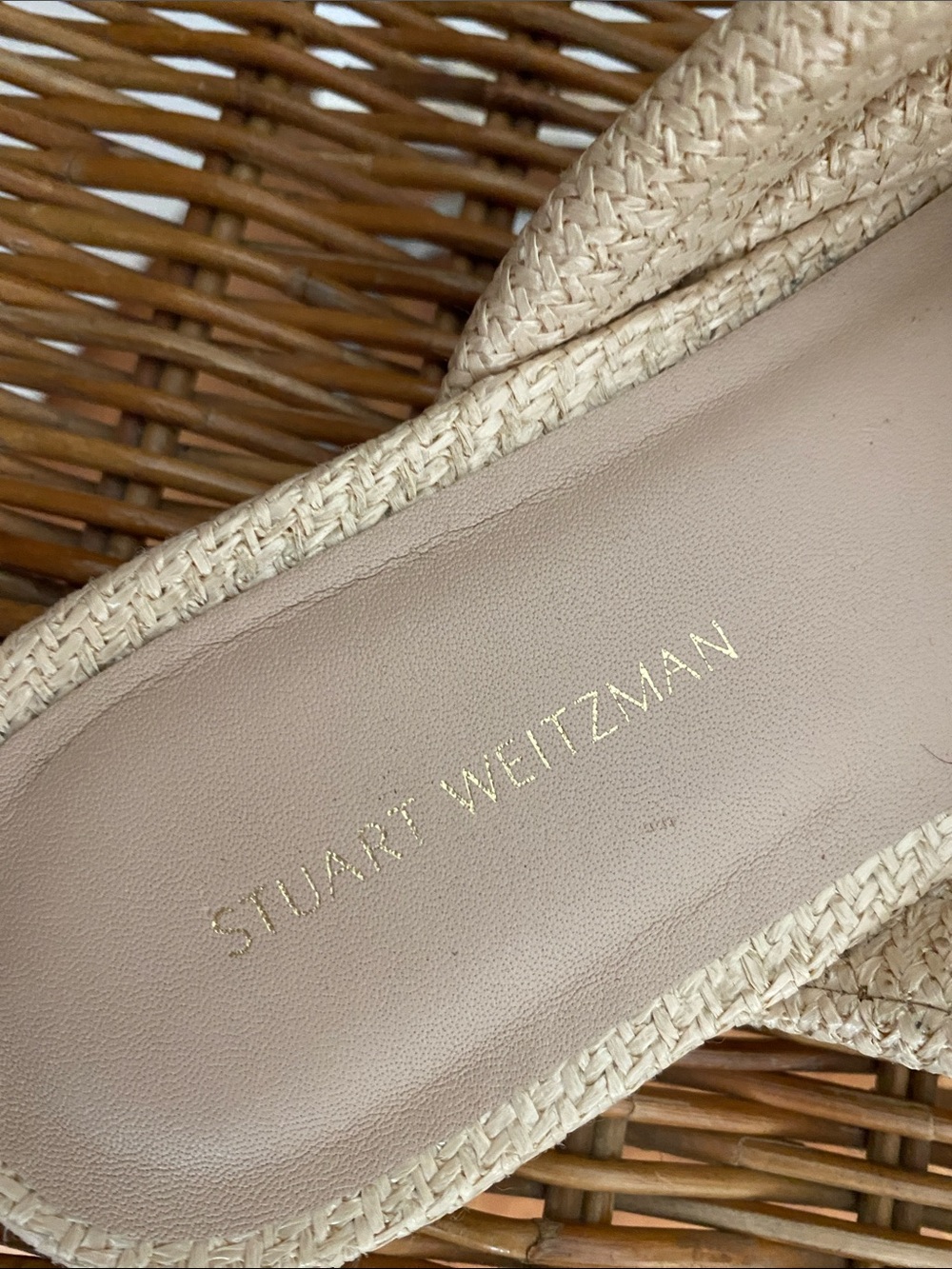 Stuart Weitzman Crossover Raffia Slide - Picture 2 of 6